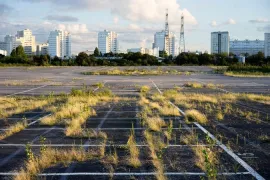 Friche industrielle – Ancien site d'Arcelor-Mittal – Zone d'activités LAUDUN-L'ARDOISE – Gard (30) Laudun-l'Ardoise