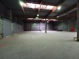 Location À louer – locaux industriels non divisibles de 7 750 m² à Lesquin à proximité de