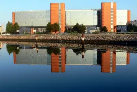 Location Bureaux open-space et plateaux tertiaires au Havre