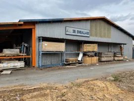 Vente À vendre ou à louer – Local d'activités de 1 000 m² à Tarbes (65)