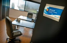 Location À louer – Bureaux de 16 à 18 m² et Atelier de 50 m² en Hôtel d'Entreprises à Men