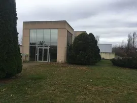 Location À Louer – Bureaux et Ateliers en Hôtel d'Entreprises à Martres-Tolosane – Haute-