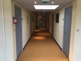 Location À Louer – Bureaux et Ateliers en Hôtel d'Entreprises à Martres-Tolosane – Haute-