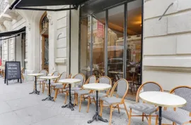 Location À louer – Bureaux dans un espace de coworking de 4 000 m² du Quartiers Central d
