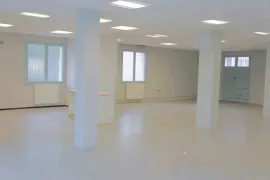 À louer – Local d'activités de 300 m² à Pamiers – Ariège (09) Pamiers