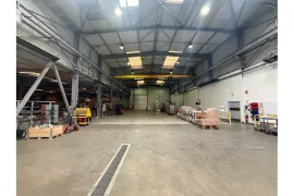 Vente À vendre – Site industriel de 4 955 m² à Dreux – Eure-et-Loir (28)