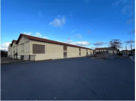 À vendre – Entrepôt industriel de 8000 m² divisible à Lézignan-Corbières à proxi Lézignan-Corbières