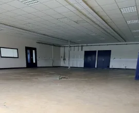 Location À louer – Local d'activités de 4 000 m² à Saint-Amand-Montrond – Cher (18)