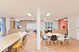 Location À louer – Bureaux privatifs et postes en coworking à La Ruche – Saint-Nazaire (4
