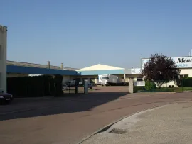 Location Entrepôt d'une surface de 6 000 m² à vendre ou à louer – Sud Bourgogne