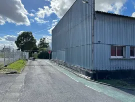 Location À louer – Site Industriel de production et de stockage de 13 120 m² proche d'Ami