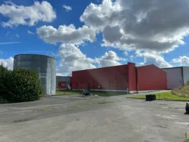 Location À louer – Site Industriel de production et de stockage de 13 120 m² proche d'Ami