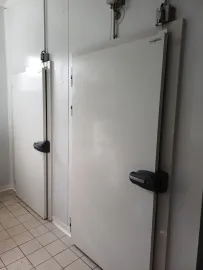 Location À vendre ou à louer – Bâtiment agroalimentaire de 280 m² à Murat-sur-Vèbre – Tar