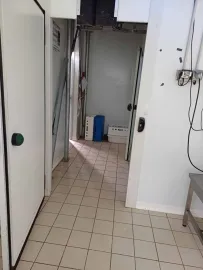 Location À vendre ou à louer – Bâtiment agroalimentaire de 280 m² à Murat-sur-Vèbre – Tar