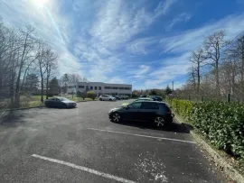Location À Louer – Bureaux de 1 200 m² divisibles à Écuisses –  Saône-et-Loire (71)