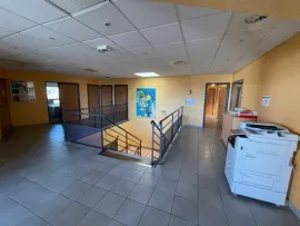 Location À Louer – Bureaux de 1 200 m² divisibles à Écuisses –  Saône-et-Loire (71)
