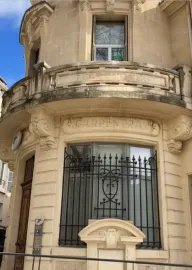 À louer – Bureaux de 120 m² dans le centre-ville de Carpentras – Vaucluse (84) Carpentras