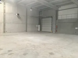 Location local d'activités Amiens – 450 m² – Amiens Est Glisy