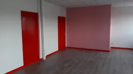 Location Location bureaux divisibles d'une surface de 500 m² proche de Lyon