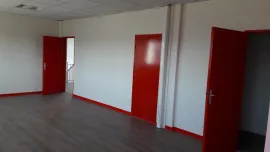 Location Location bureaux divisibles d'une surface de 500 m² proche de Lyon