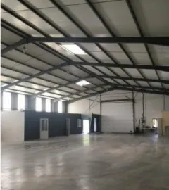 Location À louer – Local d'activités de 500 m² à Vedène – Vaucluse (84)