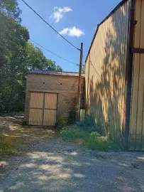 Vente À Vendre – Local Industriel de 1 100 m² à Saint-Salvy-de-la-Balme – Tarn (81)