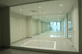 Location À louer – Bureaux et coworking au sein d'un espace dédié aux métiers de la mode 