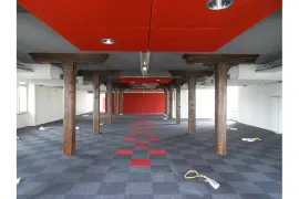 Location À louer- Bureau de 6302 m² à Châteauroux- Indre (36)