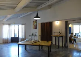 Location À louer – Bureaux de 42 à 136 m² à L'Isle-sur-la-Sorgue – Vaucluse (84)