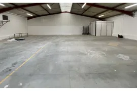 À louer – Cellule industrielle de 387 m² à Gasville-Oisème proche de Chartres (2 Gasville-Oisème
