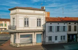 Vente À vendre – Bureaux de 1 538 m² à Lavaur – Tarn (81)