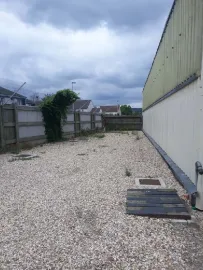 Location À louer – Local d'Activités de 300 m² au sud de Rouen – Seine-Maritime (76)