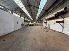 Location À louer – Local d'activités de 560 m² à Sandouville – Seine-Maritime (76)