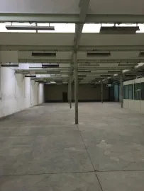 Vente À vendre – entrepôt non divisible de 1 010 m² à Roubaix