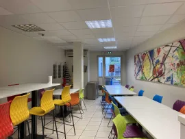 Vente À vendre – Bureaux de 4 560 m² à Castres – Tarn (81)