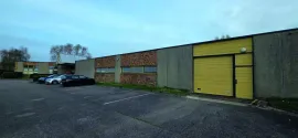 Location À vendre ou à louer – Local d'activités de 1 914 m² à Mont-Saint-Aignan – Seine-