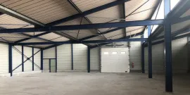 À vendre ou à louer – Local Industriel de 1 855m² à Amiens Amiens