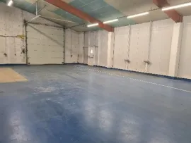 Location À louer et à vendre – Bâtiment industriel de 3 460 m² à Decazeville – Aveyron (1