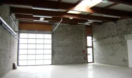 Location À louer – Locaux d'activités de 200 m² dans un hôtel d'entreprises à Payrignac –