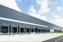 Location À Louer – Entrepôt logistique de 10,3 ha en zone industrielle et portuaire du Ha