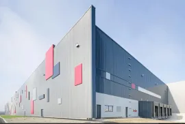 Location À Louer – Entrepôt logistique de 10,3 ha en zone industrielle et portuaire du Ha
