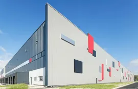 Location À Louer – Entrepôt logistique de 10,3 ha en zone industrielle et portuaire du Ha