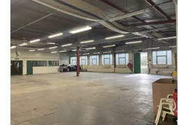 Location À louer – Entrepôt de 2 700 m² à Issoudun – Indre (36)