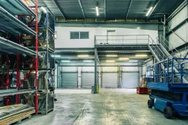 Location À louer – entrepôt de 1 458 m² à Amblainville