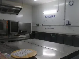 Location À Louer – Bâtiment Agroalimentaire de 2 450 m² à L'Isle-sur-la-Sorgue –  Vauclus