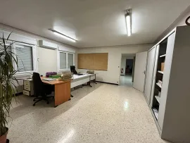 Location À Louer – Bâtiment Agroalimentaire de 2 450 m² à L'Isle-sur-la-Sorgue –  Vauclus