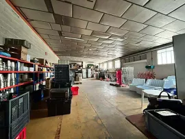 Location À Louer – Bâtiment Agroalimentaire de 2 450 m² à L'Isle-sur-la-Sorgue –  Vauclus