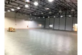 Location À louer – 2 Entrepôts de 2 400 m² proche d'Orléans à Beaugency – Loiret (45)