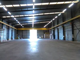 Location À Louer – Local d'Activités ou de Stockage de 812 m² à Ruitz – Pas-de-Calais (62