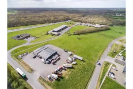 Vente À vendre – 10 hectares de Terrains Industriels divisibles à partir de 2 500 m² à